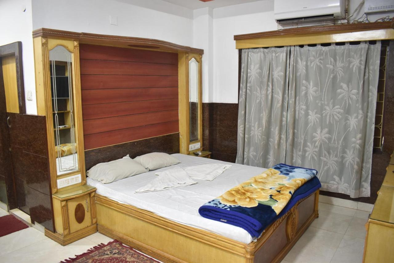 Hotel Suraj Balasore Luaran gambar