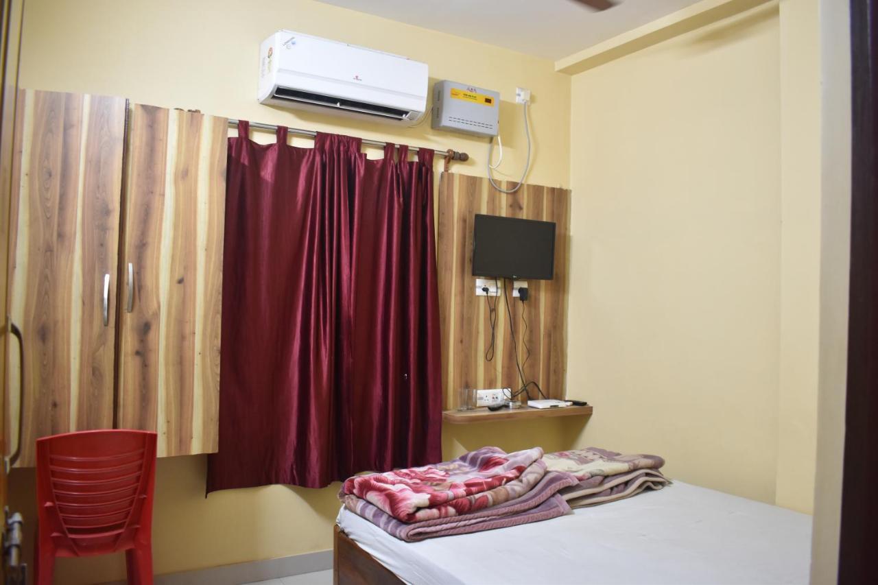 Hotel Suraj Balasore Luaran gambar